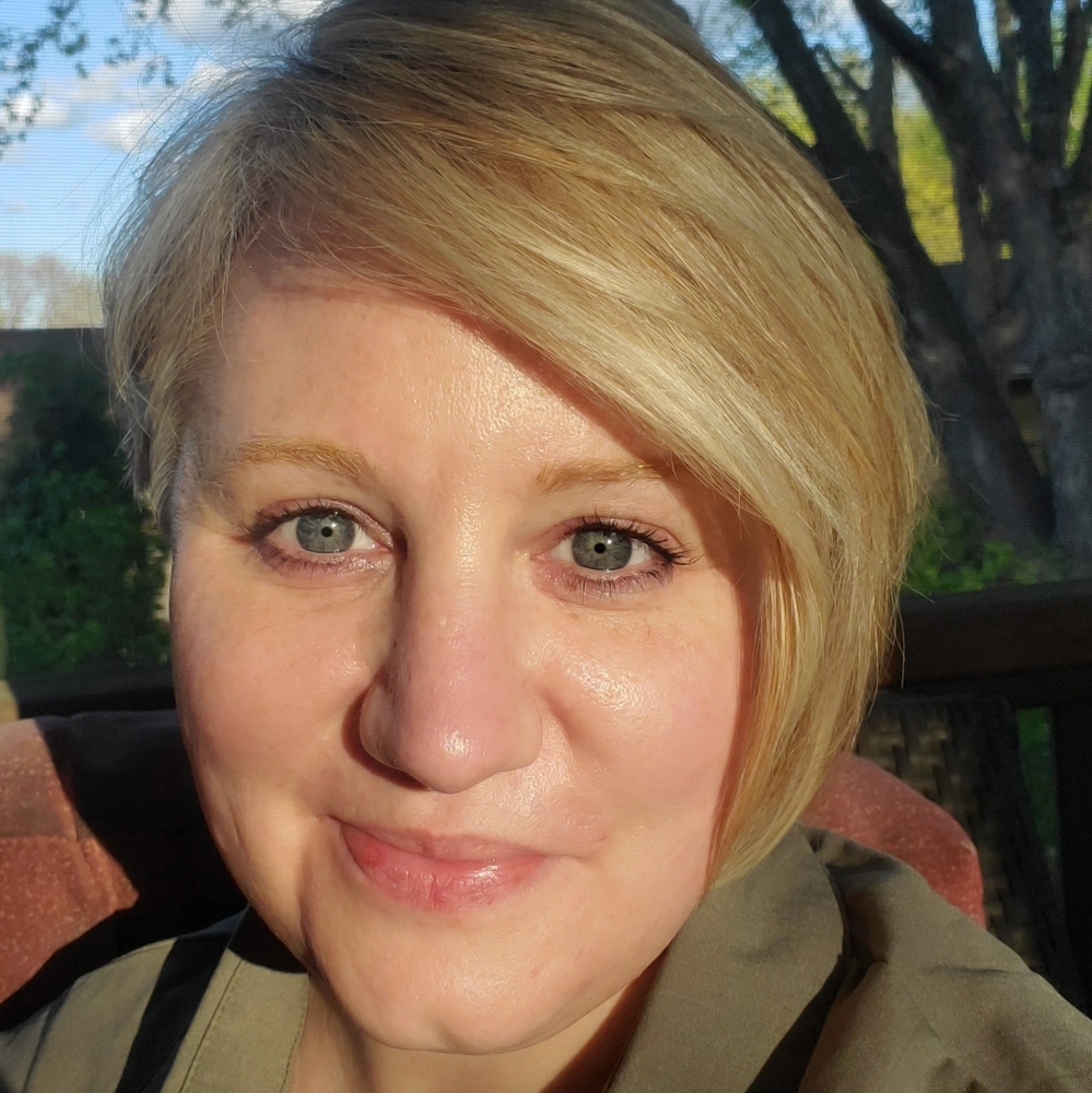 Meet your Posher, Erin
